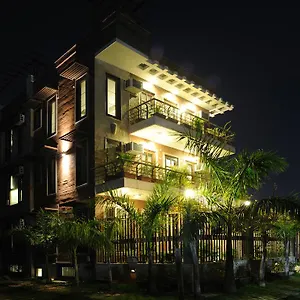 Redbrick Guest house Badshahpur